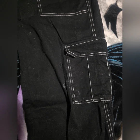 Hot Topic Carpenter Cargo Pants Black - Picture 4 of 8